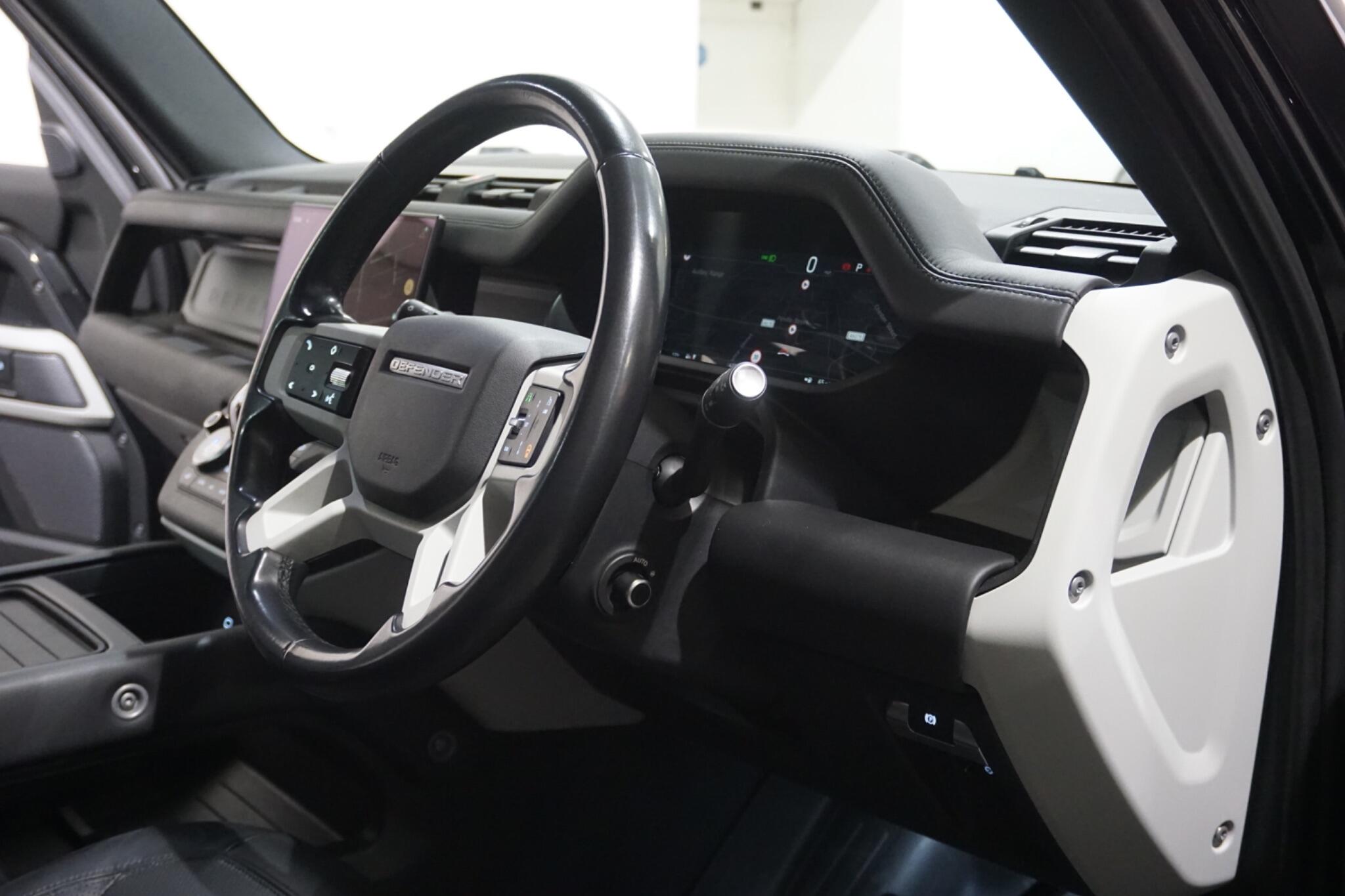 Land Rover Defender 110 3.0 D250 MHEV HSE Hard Top SUV 5dr Diesel Auto 4WD MWB Euro 6 (s/s) (250 ps)